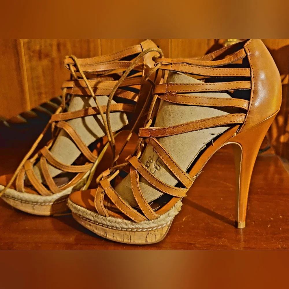 Elegant Tan Strappy Heels - Picture 1 of 8
